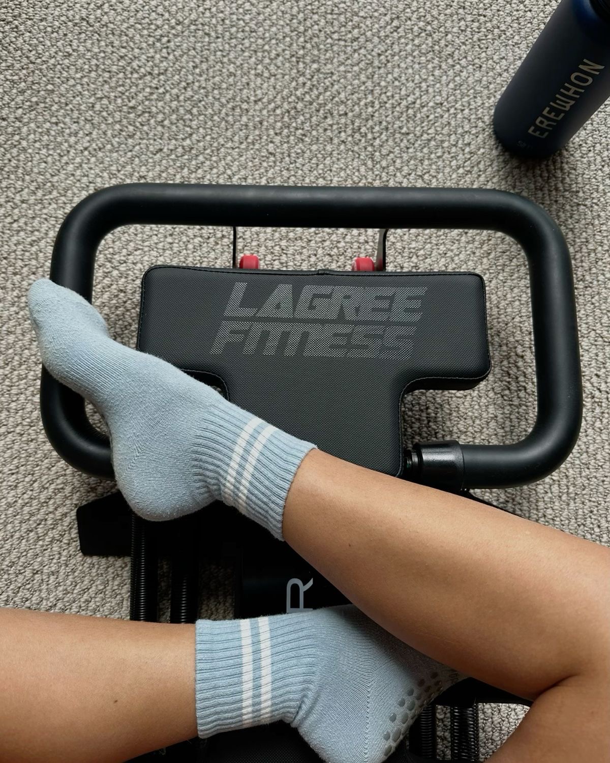 Best Yoga Studio - Peaceful yoga practice